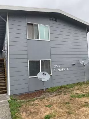 250 S. Marple Apartment for rent in Coos Bay, OR