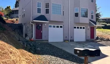 4 of 77 964 & 966 N 7Th RD Apartment for rent in Coos Bay, OR