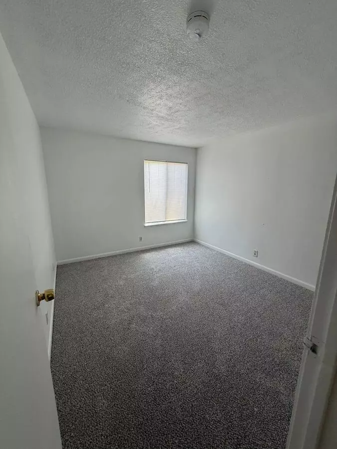 Beautifully Newly Refurbished Condo, 2 Bed 1 Bath House for rent in Reno, NV