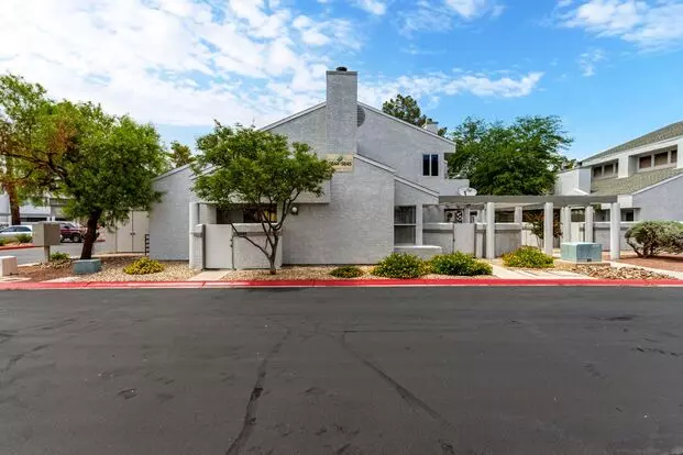 Ne Townhome With New Upgraded Stainless Steel Appliances Apartment for rent in Las Vegas, NV