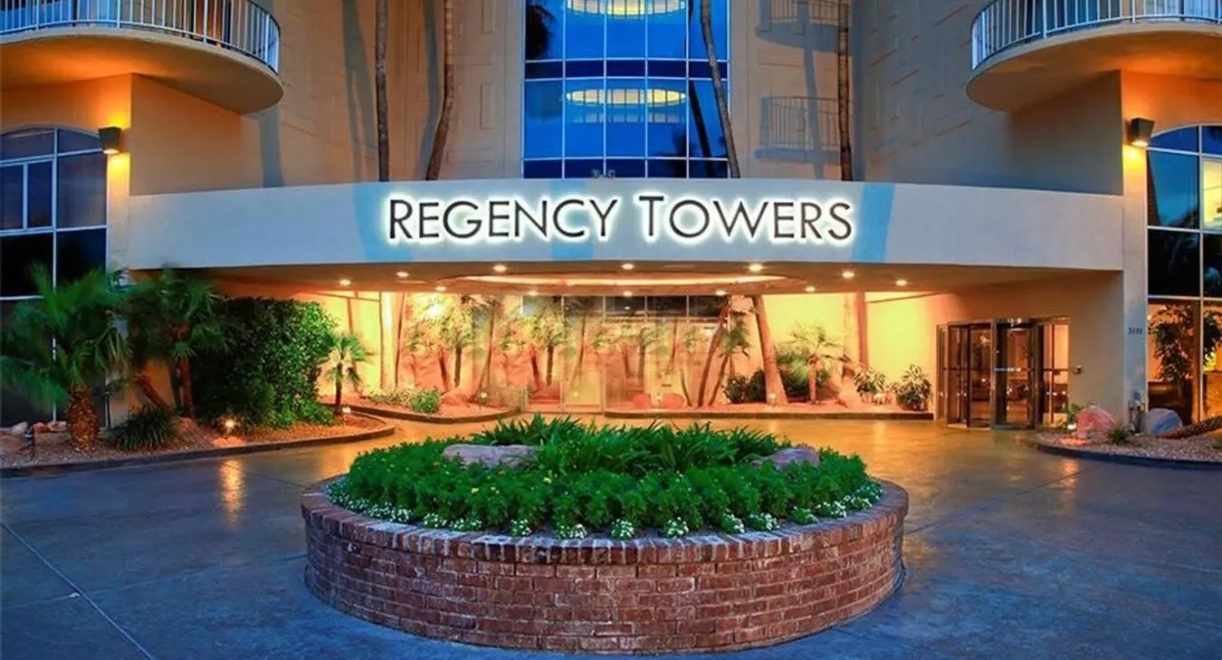 Las Vegas Cntry Club Guard Gated- Stunning High-rise Condo On The 14th Floor Of The Regency Towers! House for rent in Las Vegas, NV