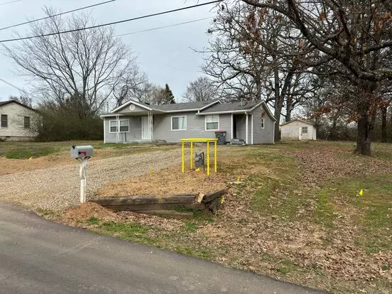 Charming 3 Bedroom / 2 Bathroom (1176 Sf) Apartment for rent in Barling, AR