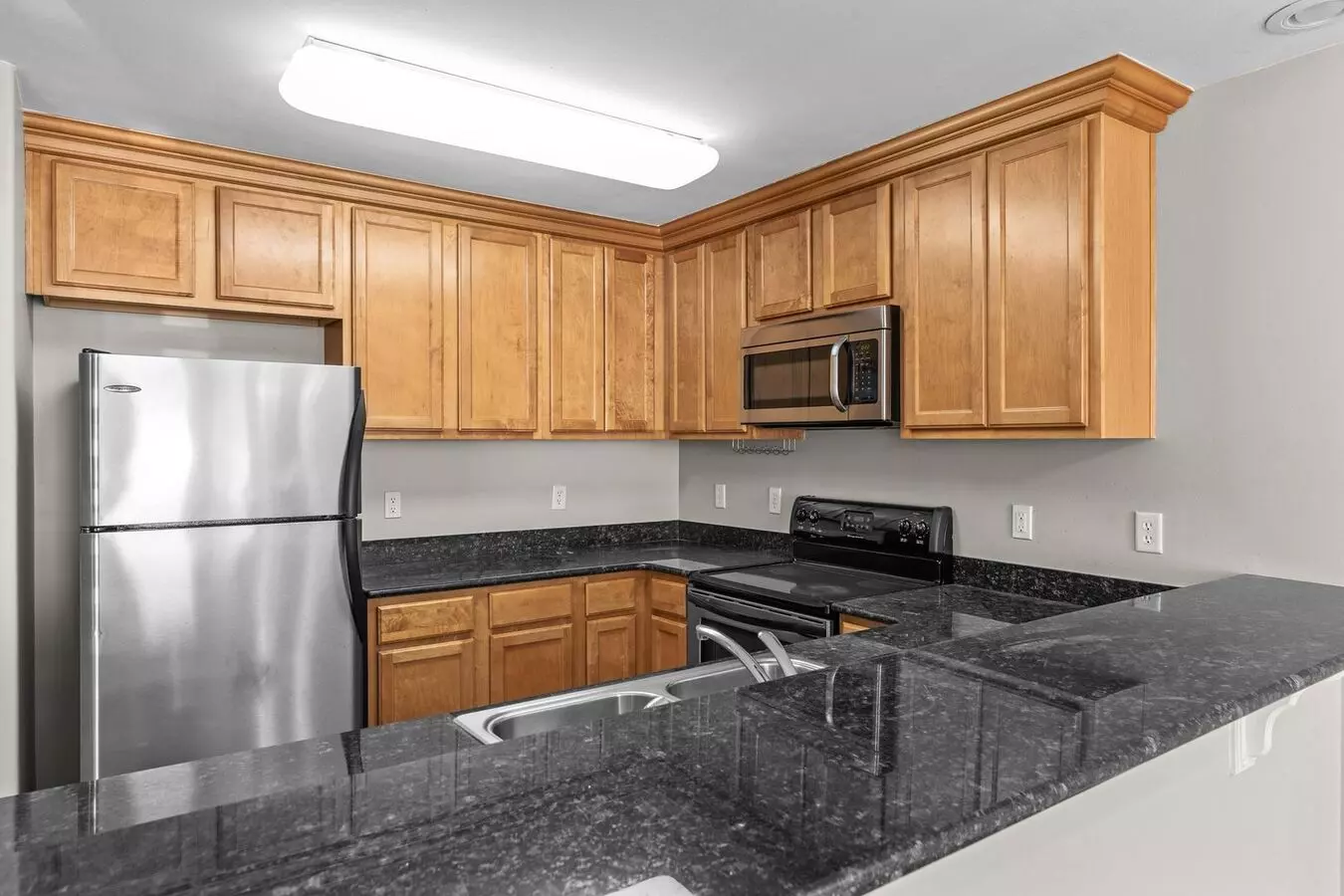 First-floor Condo In Old Bay Village – Upgraded And Move-in Ready! Located In Destin Close To The Bay, Harbor And Beaches! Apartment for rent in Destin, FL