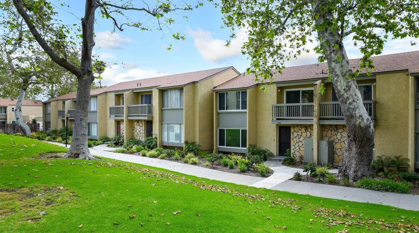 Gorgeous 3 Bedroom 1.5 Bathroom In Todd Ranch With Community Pool House for rent in Ventura, CA