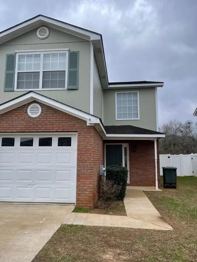 Dunwoody Townhomes - End Unit! House for rent in Enterprise, AL