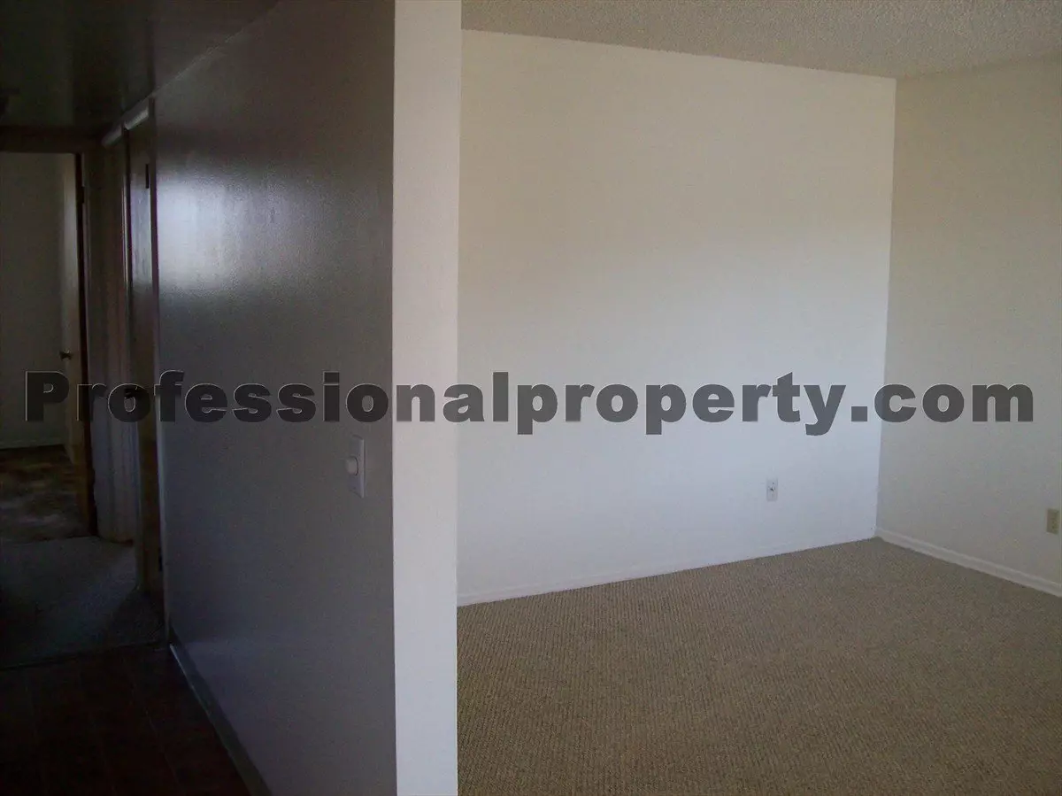 2 of 2 Cam104 Apartment for rent in Missoula, MT