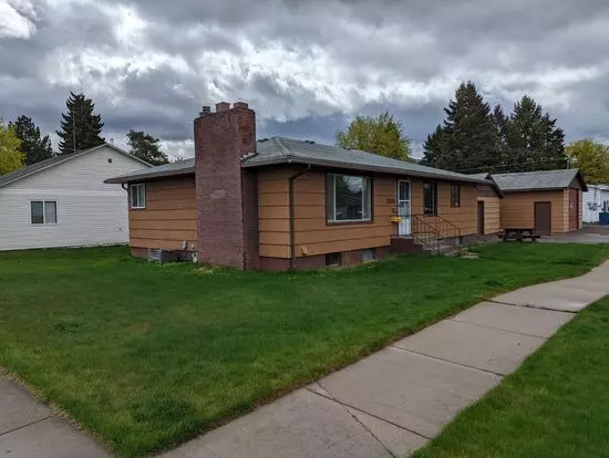 Beautiful Four Bedroom Two Bathroom House Near Franklin Elementary Apartment for rent in Missoula, MT