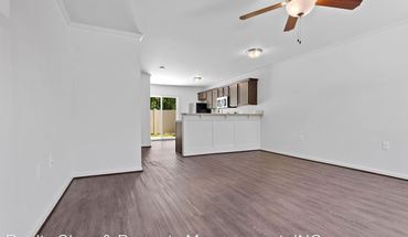 2 of 12 Townhome With Camp Lejeune Convenience! House for rent in Midway Park, NC
