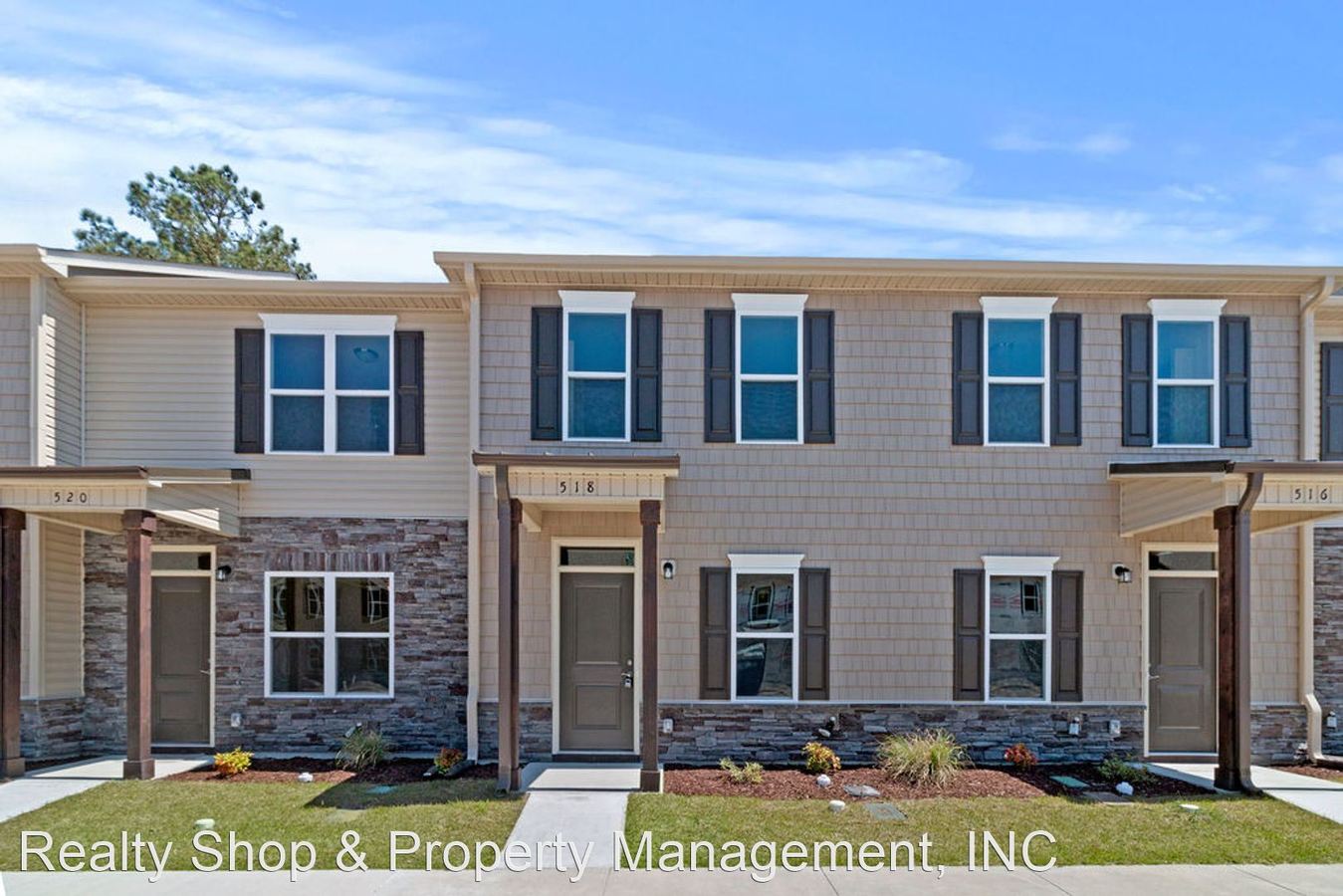 Townhome With Camp Lejeune Convenience! House for rent in Midway Park, NC