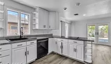 5 of 22 Spacious Single Story Home Near Sahara/eastern House for rent in Las Vegas, NV