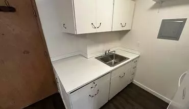 5 of 49 Del Capri Apartment for rent in Seattle, WA