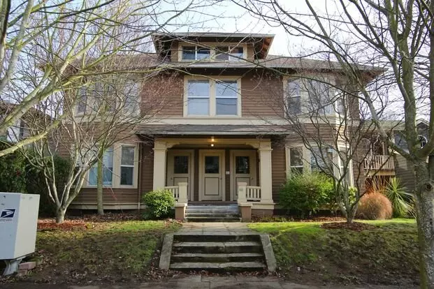 Oxford Apartment for rent in Seattle, WA