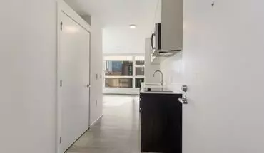 2 of 38 Pike Flats Apartment for rent in Seattle, WA