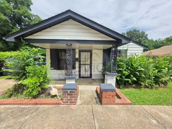 4 Bedroom 1 Bath Home!! Apartment for rent in Memphis, TN