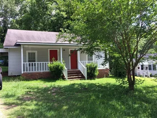 2202 40th St Apartment for rent in Valley, AL
