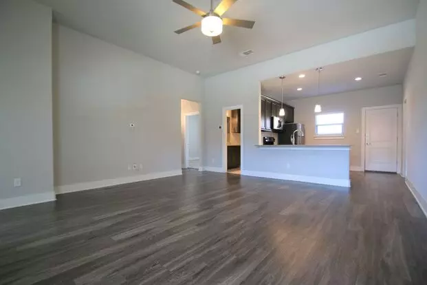 209 Stewart Bend Ct Apartment for rent in Azle, TX 209 Stewart Bend Ct Apartment for rent in Azle, TX