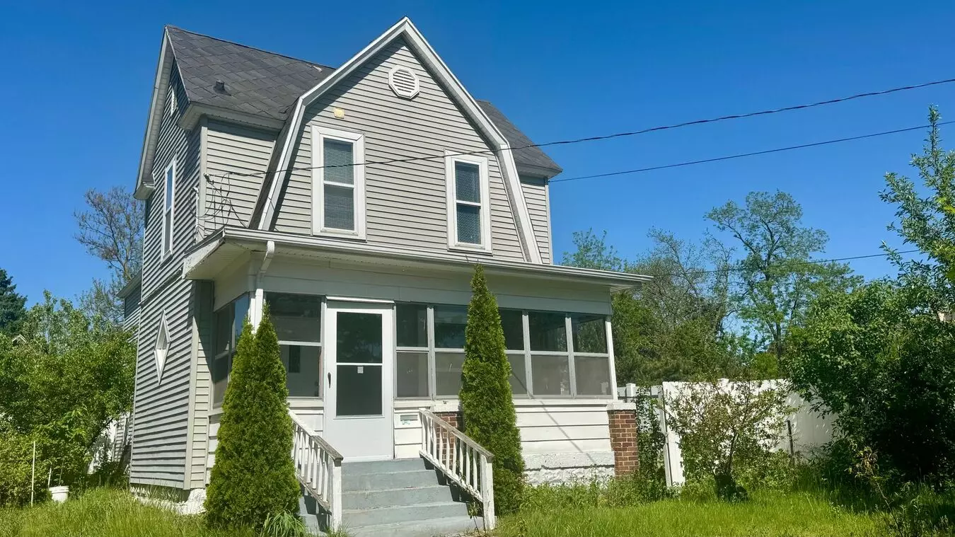 527 James SE House for rent in Grand Rapids, MI