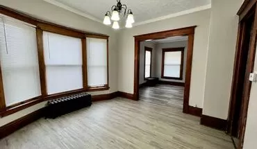 5 of 12 914 Broadway Nw- Water Included House for rent in Grand Rapids, MI