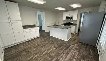 4 of 12 652 Chatham NW Apartment for rent in Grand Rapids, MI