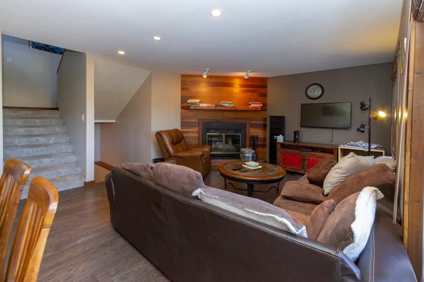 Woodworks Townhome- 3 Bedroom/3 Bath Unit W/updated Kitchen On The Bus Route House for rent in Silverthorne, CO