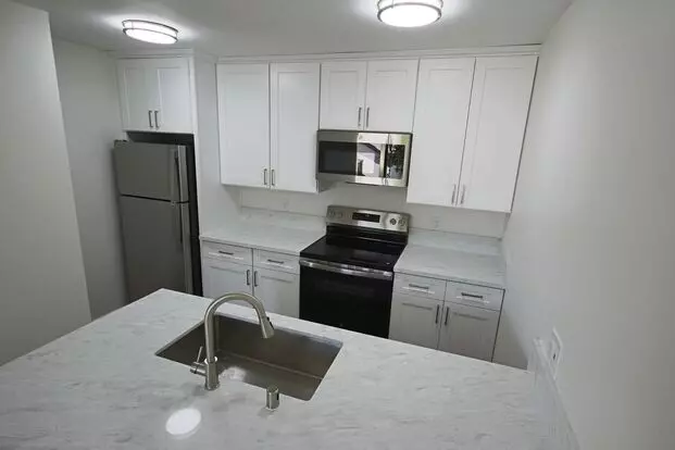 8544 Via Mallorca Unit G Apartment for rent in La Jolla, CA