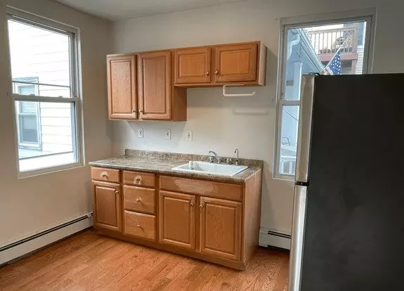 75 Put Apartment for rent in East Boston, MA