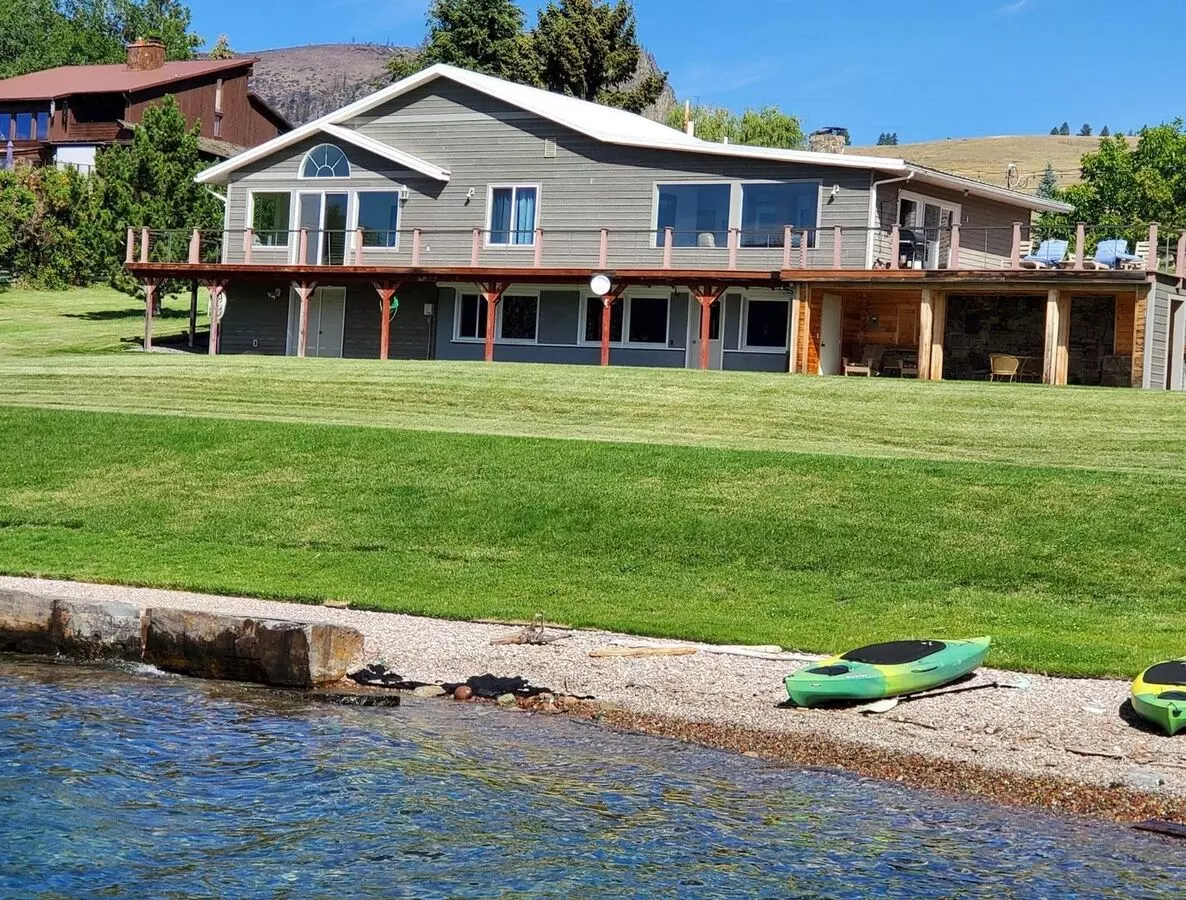 Lake Front Property With Orchard--desire Lease October 2025 Thru May 31st 2026 (some Flexibility In Dates) House for rent in Elmo, MT