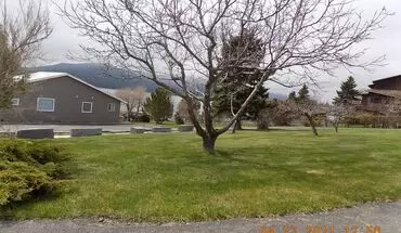 3 of 63 Lake Front Property With Orchard--desire Lease October 2025 Thru May 31st 2026 (some Flexibility In Dates) House for rent in Elmo, MT