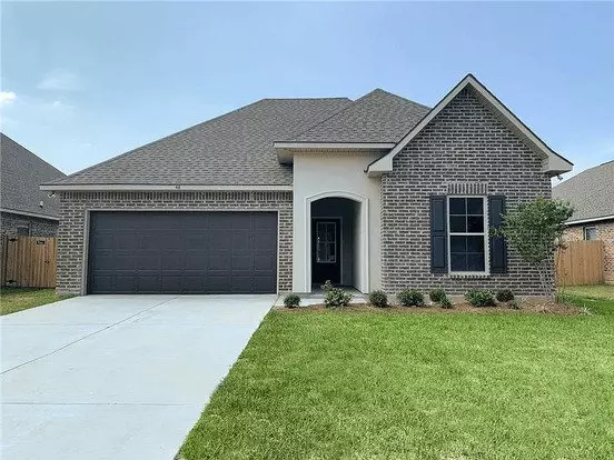 3 Bed 2 Bath Home Apartment for rent in Sulphur, LA