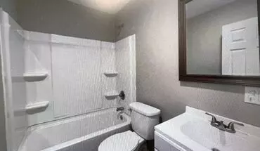 3 of 5 319 Glenn St Unit B House for rent in Lake Charles, LA