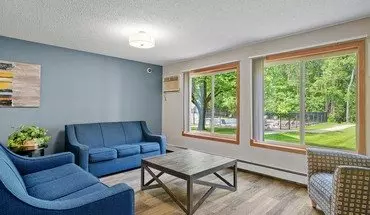 5 of 22 Woodridge Apartment for rent in Eagan, MN