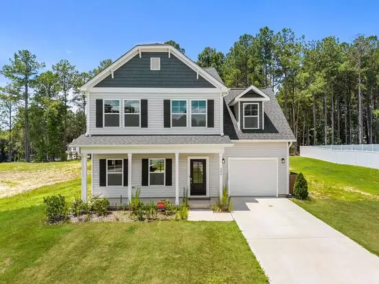 Beautiful 4 Bedroom 2.5 Bath In Lillington Apartment for rent in Lillington, NC
