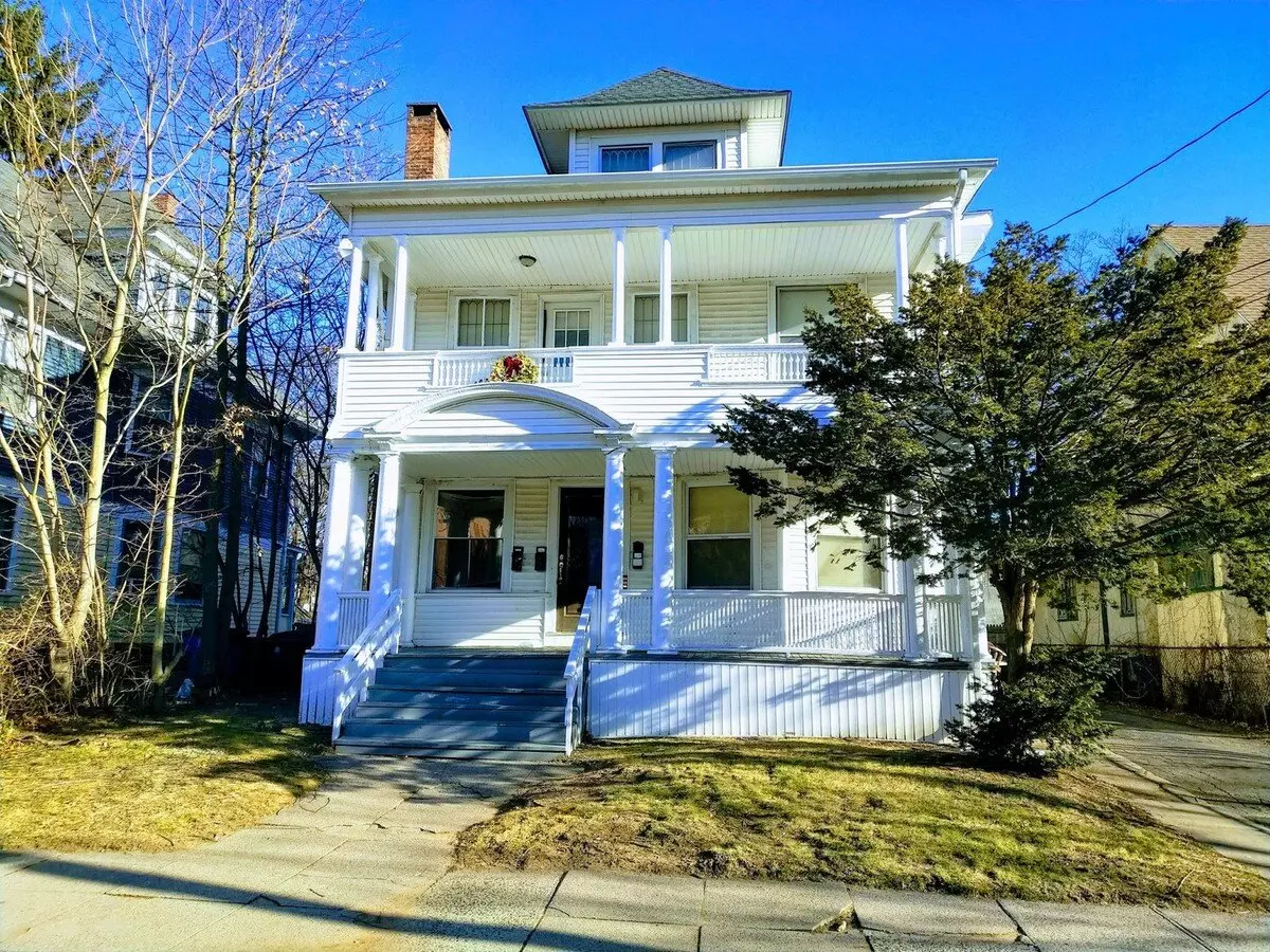 83 Norton St Apartment for rent in New Haven, CT