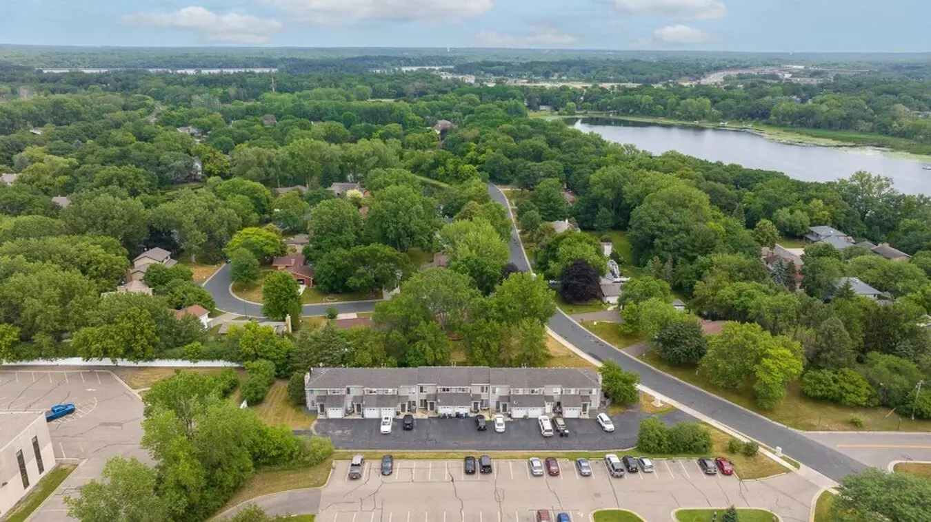Lake Owasso Apartment for rent in Shoreview, MN