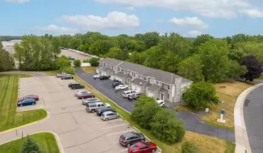 3 of 10 Lake Owasso Apartment for rent in Shoreview, MN