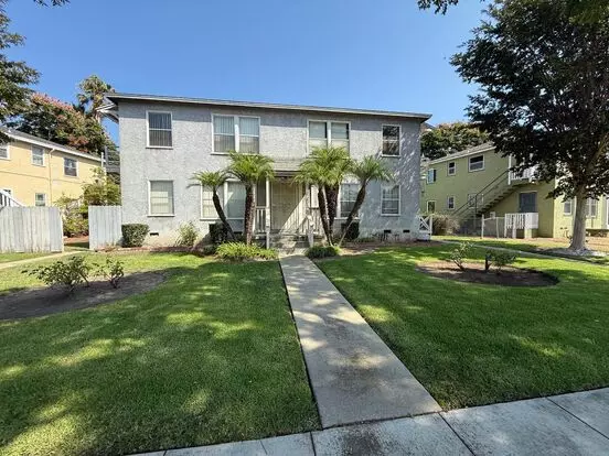 R02-331-mf Apartment for rent in Long Beach, CA