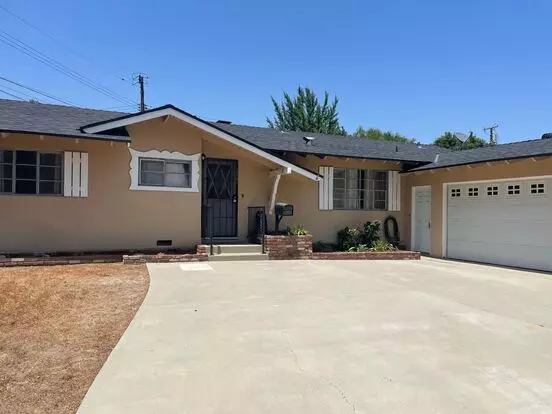 Charming Home On Cul-de-sac Apartment for rent in Granada Hills, CA