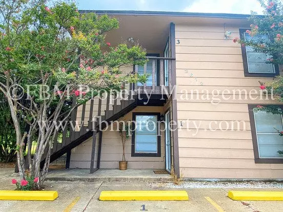 Sycamore Ave 2612 / Geof - Eg Apartment for rent in Corsicana, TX Sycamore Ave 2612 / Geof - Eg Apartment for rent in Corsicana, TX