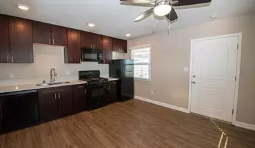 3 of 18 4519-4533 1/2 Delta St Apartment for rent in San Diego, CA