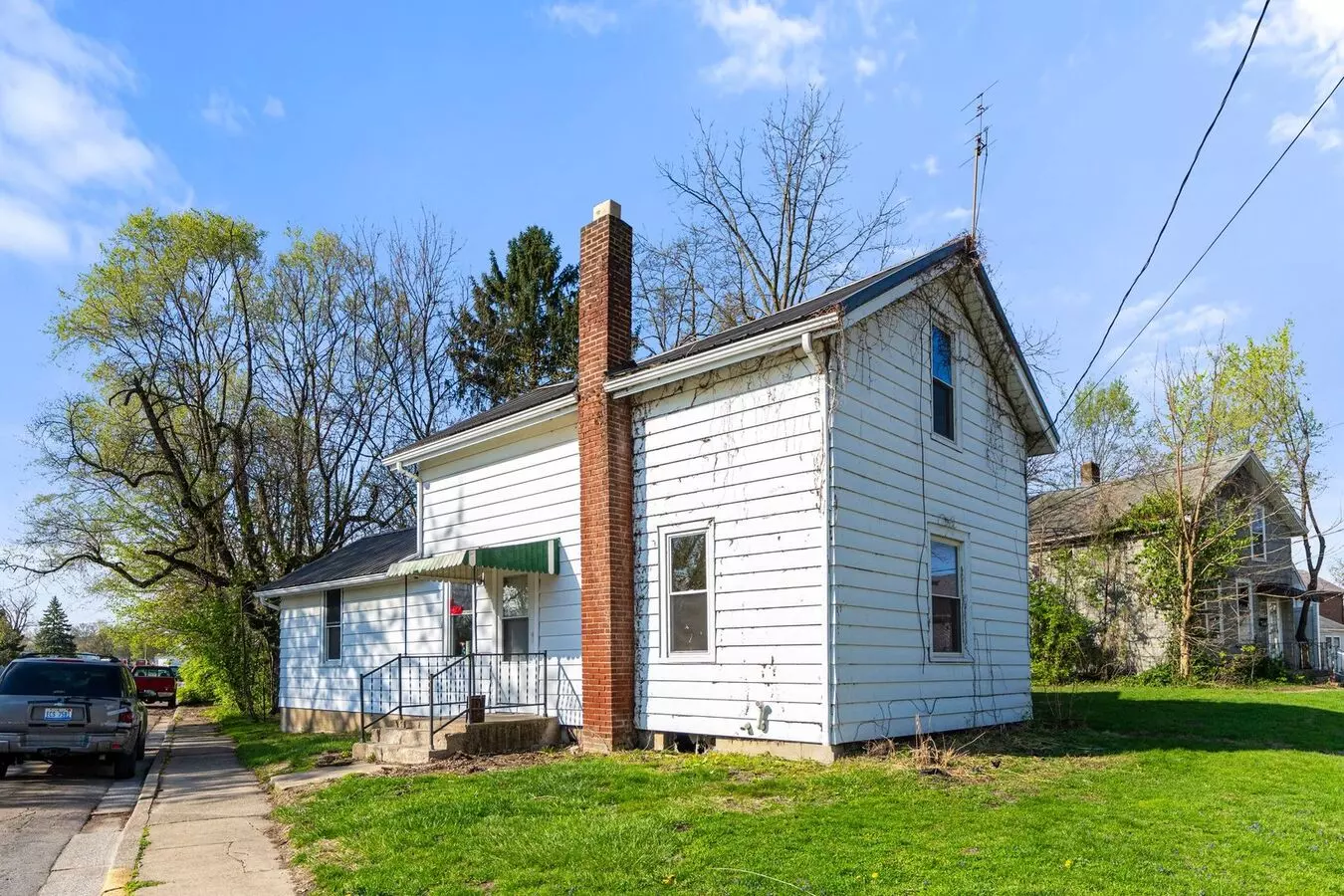 New Listing! 2 Bed 1 Bath **2nd Month Rent Free* House for rent in New Haven, IN