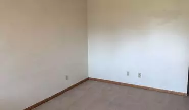 4 of 9 404 E. Adams Duplex Apartment for rent in Pittsburg, KS