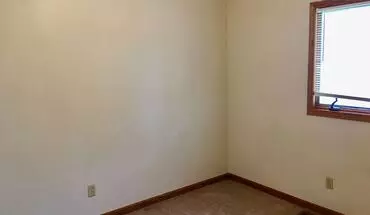 5 of 9 404 E. Adams Duplex Apartment for rent in Pittsburg, KS
