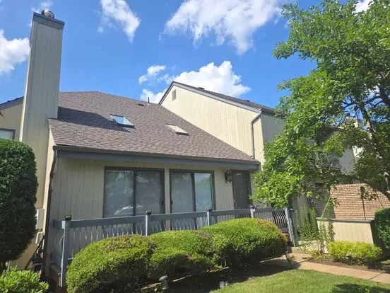 Amenities Abound! Spacious, 2-bed & 2.5-bathroom Townhouse With Garage And Basement. Apartment for rent in Somerset, NJ