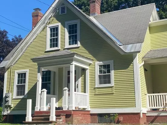 12 Lowell St Apartment for rent in Windsor, VT