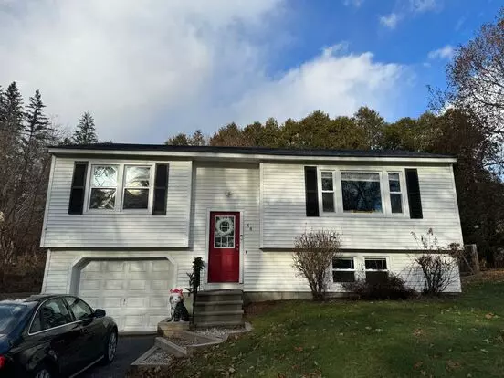 Charming 2 Bed, 1.5 Bath Raised Ranch (currently Under Contract) Apartment for rent in Wilder, VT