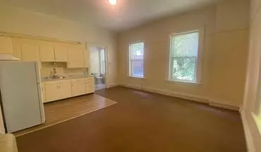 4 of 11 15-17 State Street Apartment for rent in Windsor, VT
