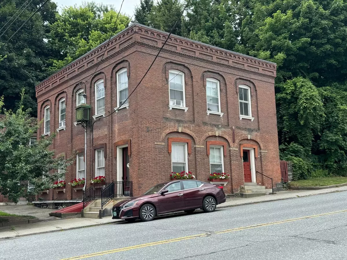 15-17 State Street Apartment for rent in Windsor, VT