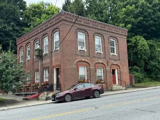15-17 State Street Apartment for rent in Windsor, VT
