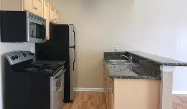 3 of 8 C St Apartment for rent in San Diego, CA
