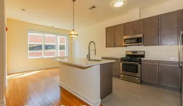5 of 36 2/bdrm 2/bath - 1036sf - Waterfront House for rent in Edgewater, NJ
